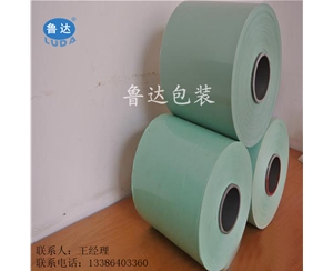 白色牧草膜...